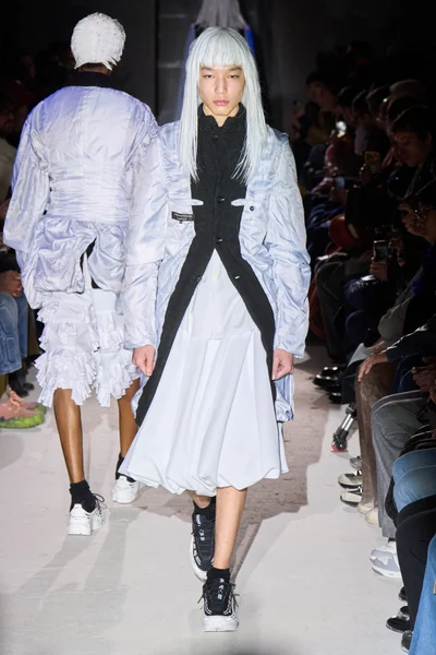 Look 40